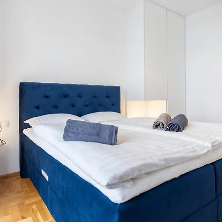 Insta Premium Lejlighed *